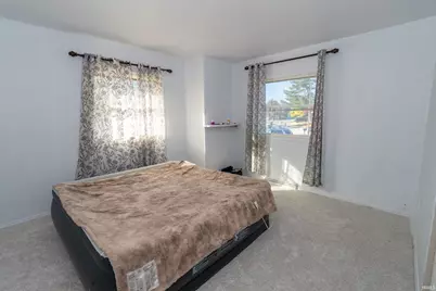 2734 Arrowhead Drive, South Bend, IN 46628 - Photo 12