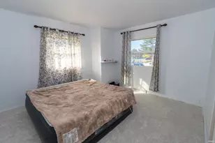 2734 Arrowhead Dr, South Bend, IN 46628 - Photo 12