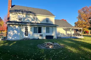 9539 Sunnyside Dr, Plymouth, IN 46563 - Photo 32