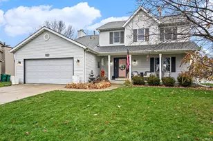 4004 Stonegate Dr, Mishawaka, IN 46544 - Photo 2