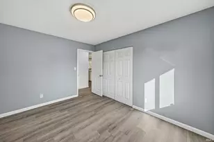 1747 N Olive St, South Bend, IN 46628 - Photo 20