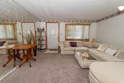 606 N Twyckenham Drive, South Bend, IN 46617 - Photo 4