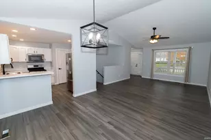 501 Shepherds Cove Dr, Osceola, IN 46561 - Photo 10