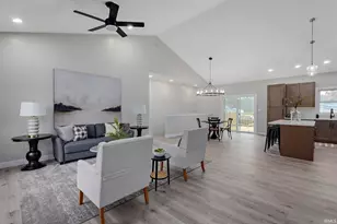 51650 Prescott Ave, South Bend, IN 46637 - Photo 2