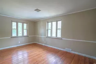 2001 E Jefferson Blvd, South Bend, IN 46617 - Photo 20