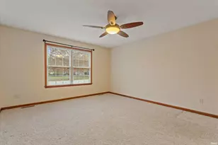 51864 Tall Pines Dr, Elkhart, IN 46514 - Photo 14