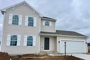50656 Hunters Edge Trail, Elkhart, IN 46514 - Photo 2