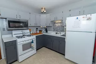 2730 Lexington Blvd, Mishawaka, IN 46544 - Photo 6