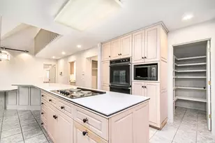 51803 Pebble Brooke Dr, Granger, IN 46530 - Photo 8