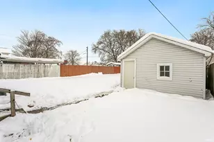 1266 N Main St, Elkhart, IN 46514 - Photo 14