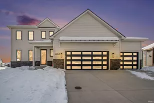 11376 Denver Ridge Ct, Osceola, IN 46561 - Photo 2