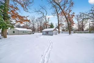 1005 White Oak Dr, South Bend, IN 46617 - Photo 24