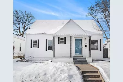 205 N Middleboro Avenue, Mishawaka, IN 46544 - Photo 1