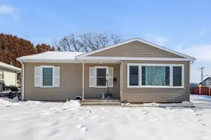 1250 Sussex Dr, South Bend, IN 46628 - Photo 1
