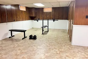 613 E Eckman St, South Bend, IN 46614 - Photo 18