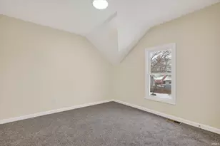 415 W Battell St, Mishawaka, IN 46545 - Photo 14