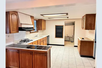2405 Woodmont Drive, South Bend, IN 46614 - Photo 6