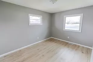 23133 Brick Rd, South Bend, IN 46628 - Photo 20