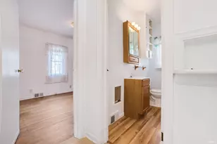 1321 Rockne Dr, South Bend, IN 46617 - Photo 14