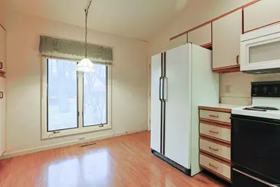 626 Rivers Edge Court, Mishawaka, IN 46545 - Photo 8