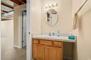 4438 Field Gate Dr, South Bend, IN 46628 - Photo 16