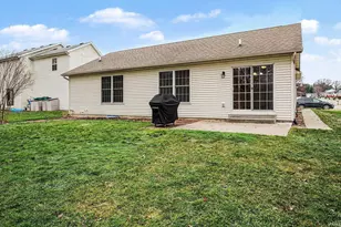 4438 Field Gate Dr, South Bend, IN 46628 - Photo 24