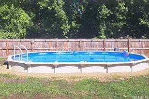 1365 E Riding Mall Dr, South Bend, IN 46614 - Photo 26