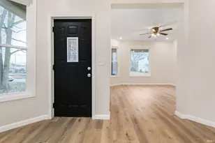 526 Leland Ave, South Bend, IN 46616 - Photo 2