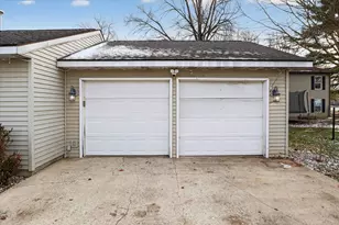 420 S Apple Rd, Osceola, IN 46561 - Photo 34