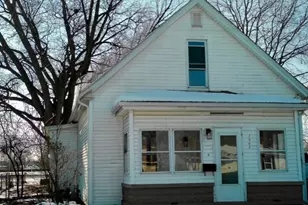 1307 E 4th St, Mishawaka, IN 46544 - Photo 1