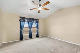 4417 Ashard Dr, South Bend, IN 46628 - Photo 12