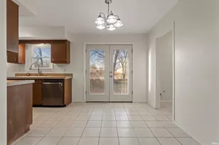 1817 Margaret Ave, Mishawaka, IN 46545 - Photo 4
