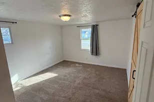 19795 Dice St, South Bend, IN 46614 - Photo 16