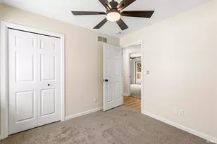 33906 Sumerset Ln, New Carlisle, IN 46552 - Photo 22