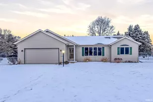 23113 Montrose Park Dr S, Elkhart, IN 46514 - Photo 1