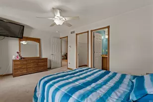 401 Sutton Ave, Kouts, IN 46347 - Photo 16