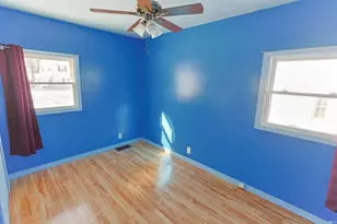 205 E Jennings Ave, South Bend, IN 46614 - Photo 20