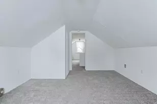 809 E Donmoyer Ave, South Bend, IN 46614 - Photo 26