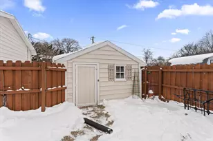 52290 Leland Ave, South Bend, IN 46637 - Photo 30
