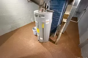 518 S Falcon St, South Bend, IN 46619 - Photo 16