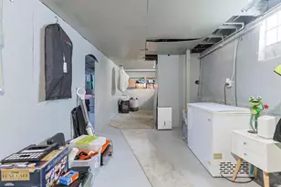 201 Prairie Ave, Mishawaka, IN 46544 - Photo 14