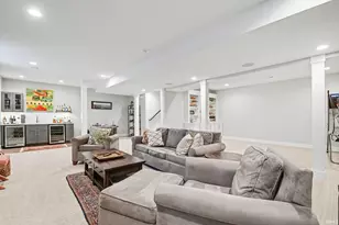 414 S Notre Dame Ave, South Bend, IN 46617 - Photo 28