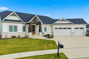 54628 Salem Farms Ct, Osceola, IN 46561 - Photo 2