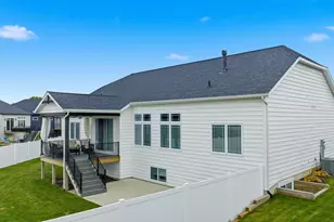 54628 Salem Farms Ct, Osceola, IN 46561 - Photo 4