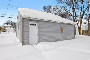 935 S 26th St, South Bend, IN 46615 - Photo 20