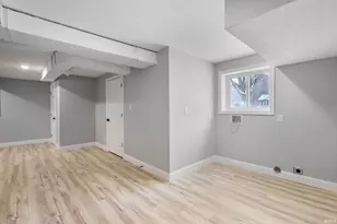 30068 Westlake Dr, Elkhart, IN 46514 - Photo 16