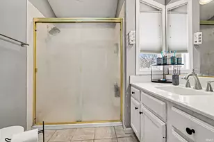 2412 Kenilworth Dr, Elkhart, IN 46514 - Photo 22