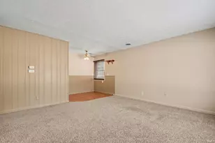 15638 Hamilton St, Granger, IN 46530 - Photo 4