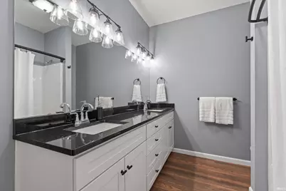 1656 W Lexington Avenue, Elkhart, IN 46514 - Photo 12