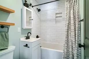 208 N Boles St, Osceola, IN 46561 - Photo 10